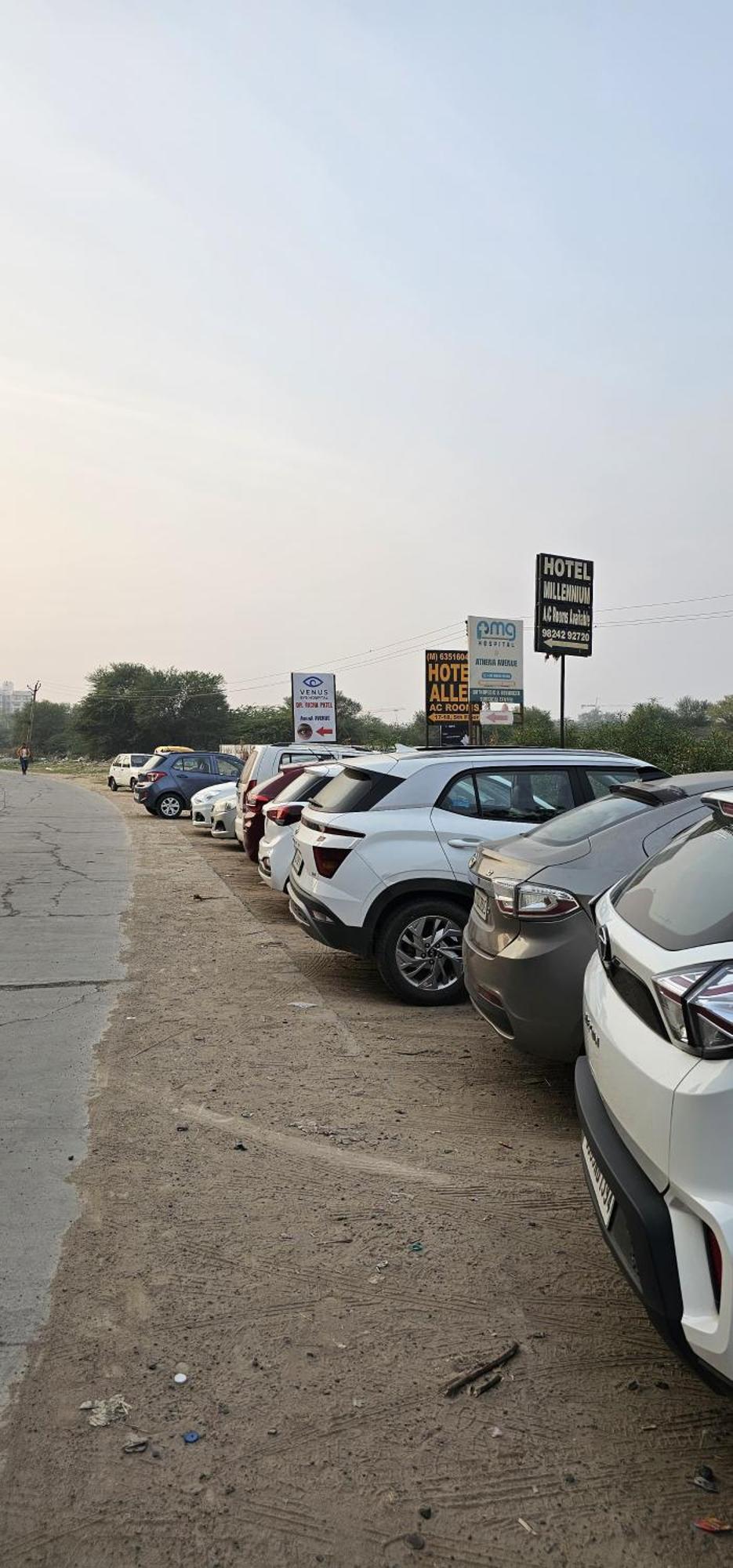 Hotel Allen Ahmedabad Esterno foto